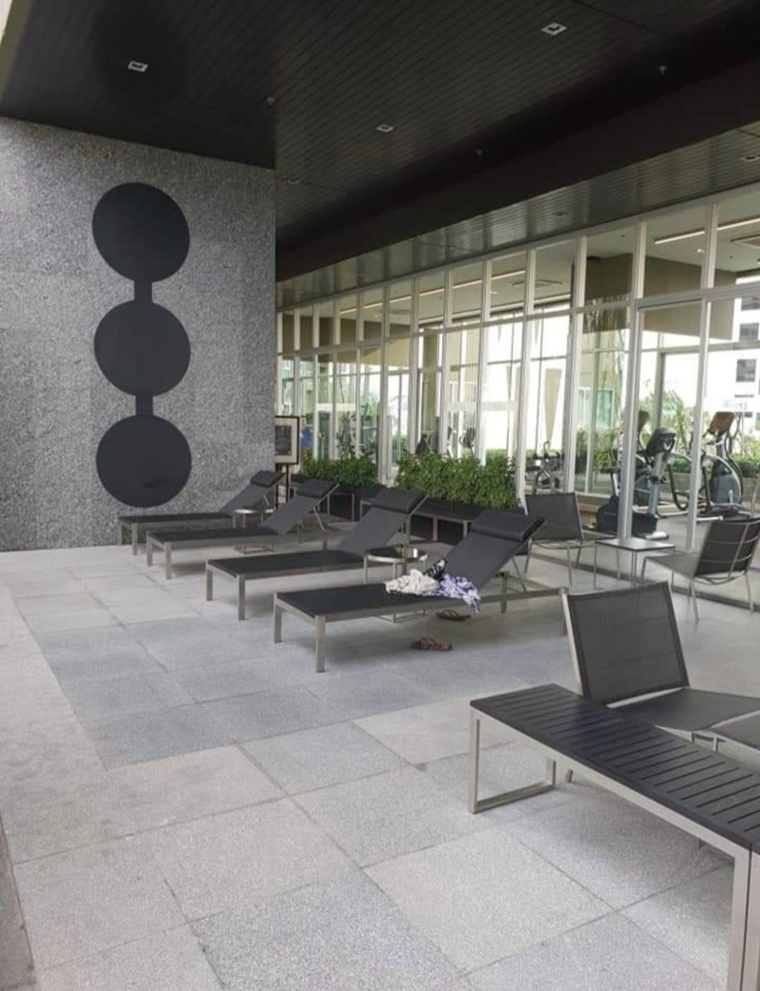 🏙 ให้เช่าคอนโด Noble Revolve Ratchada 2 (โนเบิล รีวอลฟ์ รัชดา 2) แปลนห้องนี้มีเพียง 1 ห้องต่อชั้น (Rare Unit)