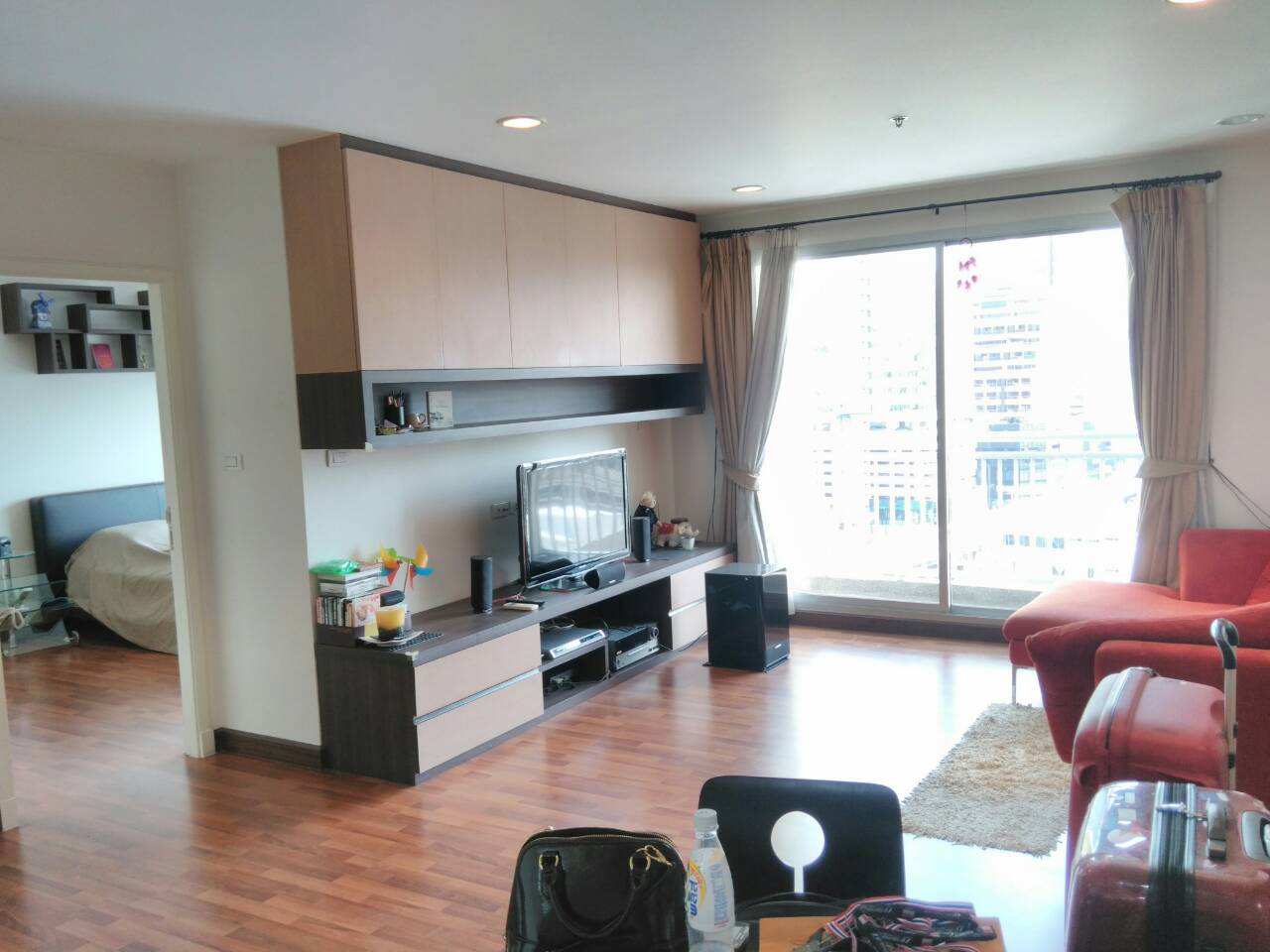 ขาย / เช่า คอนโด Centric Phaholyothin ซอย 9 ห้อง 1 ห้องนอน 1 ห้องน้ำ พื้นที่ 58.6 ตรม. เลขที่ 9/92 ชั้น 12A ห้อง Build-in ครบ