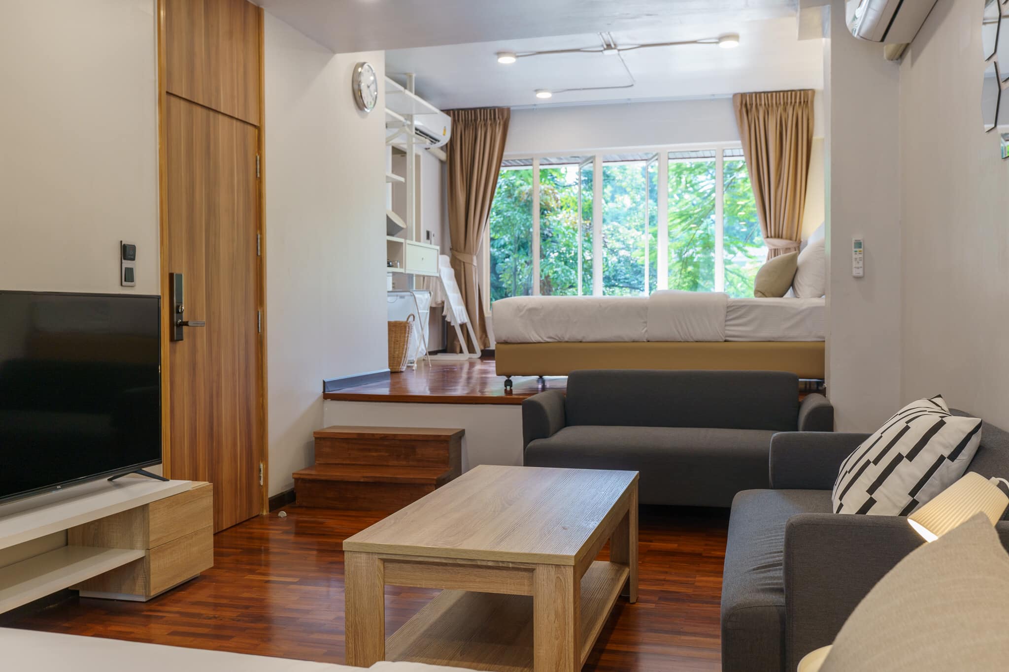 ให้เช่า Townhome สุขุมวิท 39 พื้นที่ 30 ตร.วา / 4 ชั้น 4 ห้องนอน 5 ห้องน้ำ