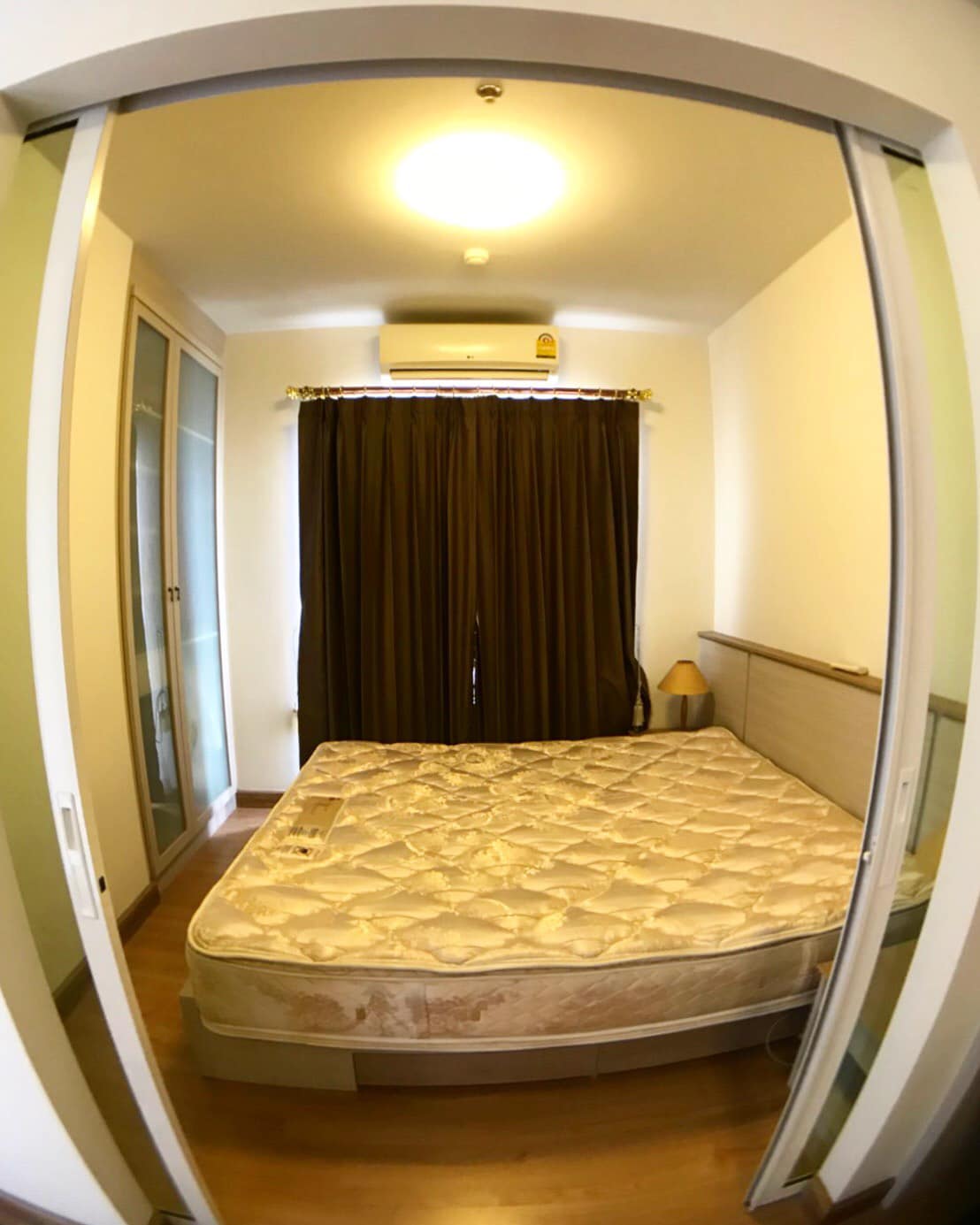 ขายทิ้งราคาถูกที่สุด คอนโดริมน้ำเจ้าพระยาทำเลเมือง ไม่ไกลจากสะพานกรุงเทพ สะพานสาทร ราคาเพียง 1,590,000, ฟรีโอน ฟรีจดจำนอง