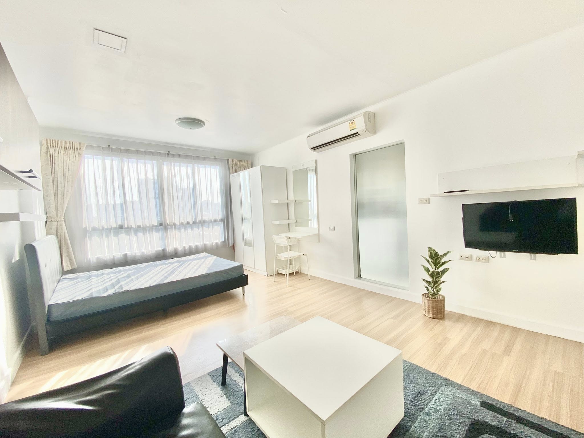 ให้เช่าคอนโด dcondo Ramkhamhaeng 64 (ดีคอนโด รามคำแหง 64) (Low-rise) ค่าเช่า 9,500 บาท/เดือน