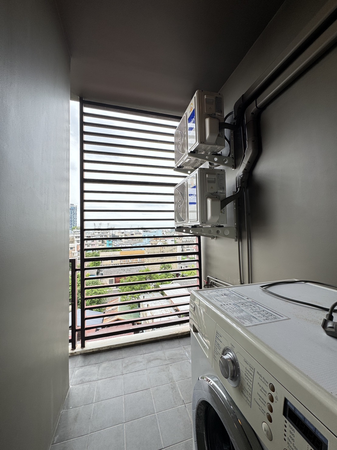 ขายด่วน คอนโด เดอะซี้ด สาทร–ตากสิน / For Sale The Seed Sathorn–Taksin