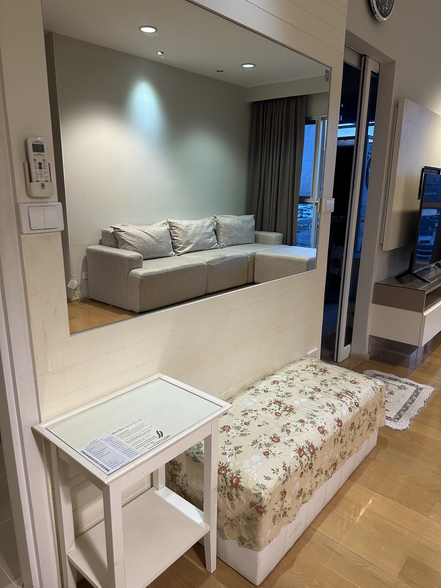 ðĄâĻ āđāļŦāđāđāļāđāļēāļāļāļāđāļ āđāļŪāļāđ āļŠāļēāļāļĢ / Hive Sathorn âĻ