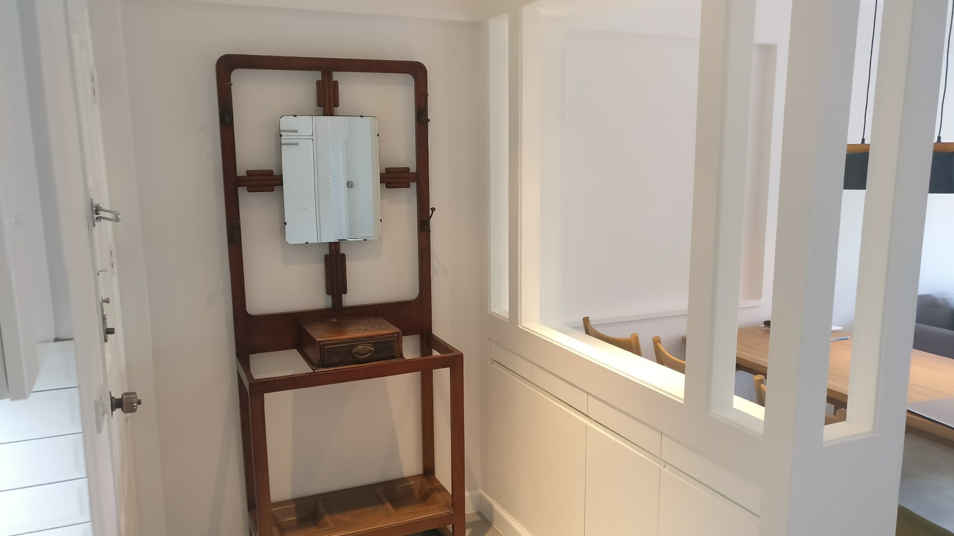 ให้เช่าคอนโด Raintree Villa (เรนทรี วิลล่า) 2 ห้องนอน 1 ห้องน้ำ ขนาด 75 ตรม ชั้น 4 อาคาร A ห้องมุม