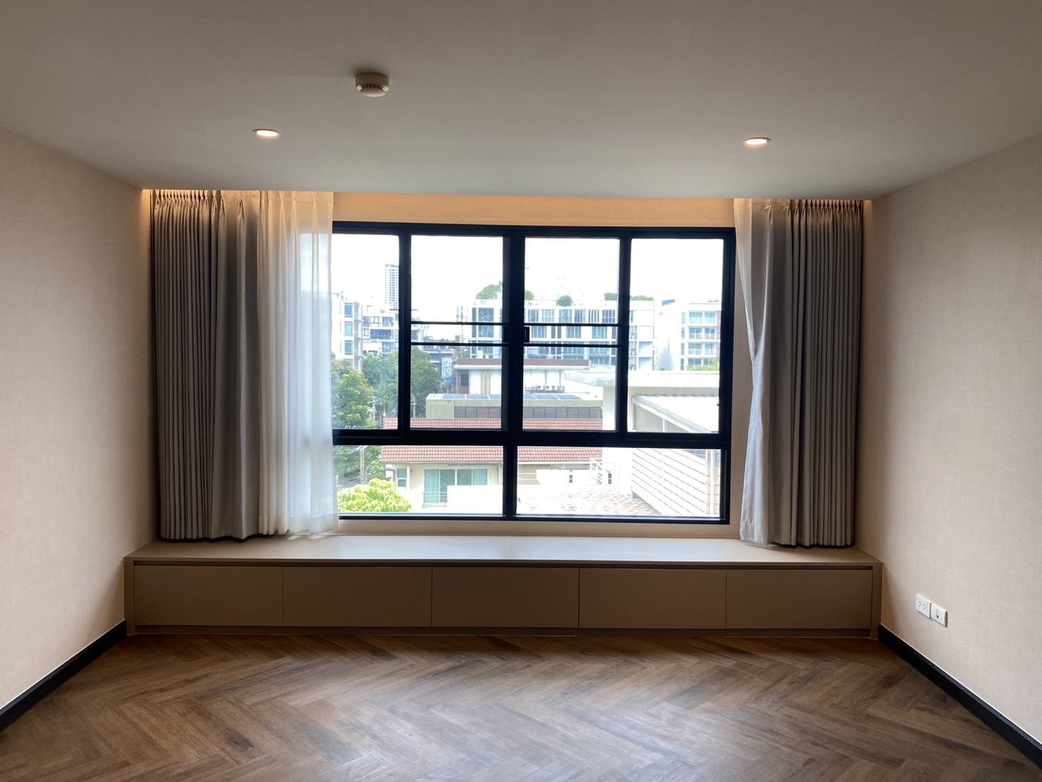 ✨ ให้เช่า คอนโด Pet Friendly – Baxtor Condominium (แบ็กซ์เตอร์ คอนโดมิเนียม) อยู่ใกล้ BTS อารีย์ และ BTS สะพานควาย เดินทางสะดวก!