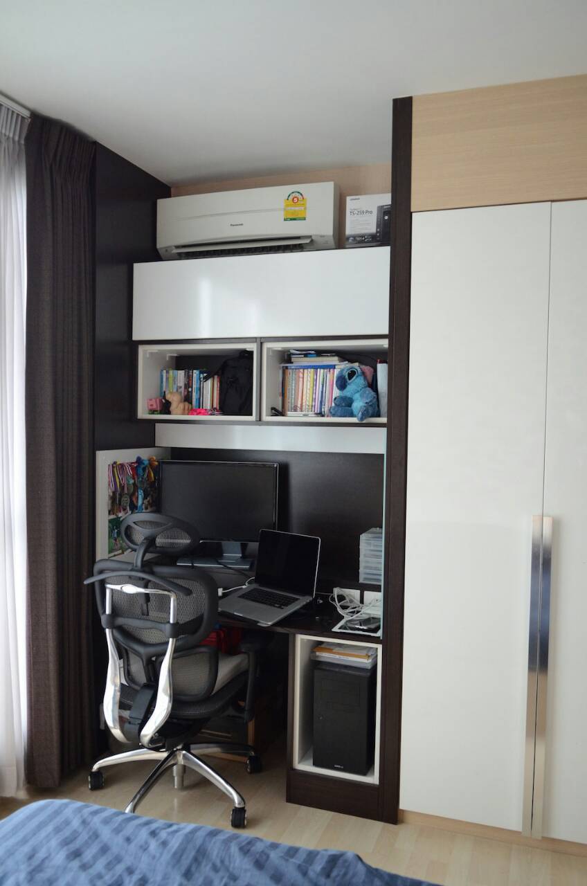 ขายคอนโดRhythm ratchada 1 ห้องนอน ตึก A ชั้น 12A ขนาดห้อง 35 ตร.ม ราคา4.45 ล้าน วิวสระน้ำ ทิศตะวันออก ค่าโอนคนละครึ่ง