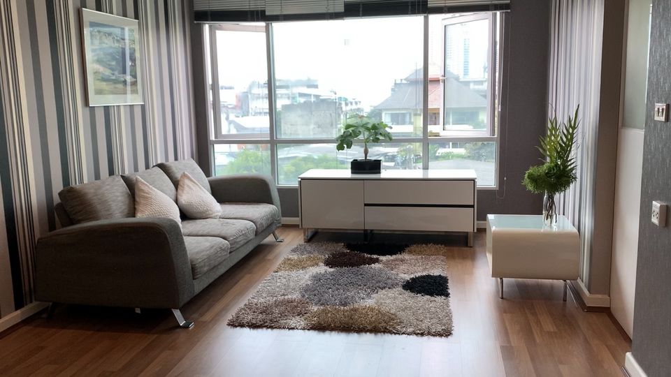 ขาย / ให้เช่าคอนโด Condo One Sukhumvit 67 (คอนโด วัน สุขุมวิท 67) - 1 ห้องนอน- 1 ห้องนั่งเล่น- 1 ห้องครัว พร้อมระเบียง-