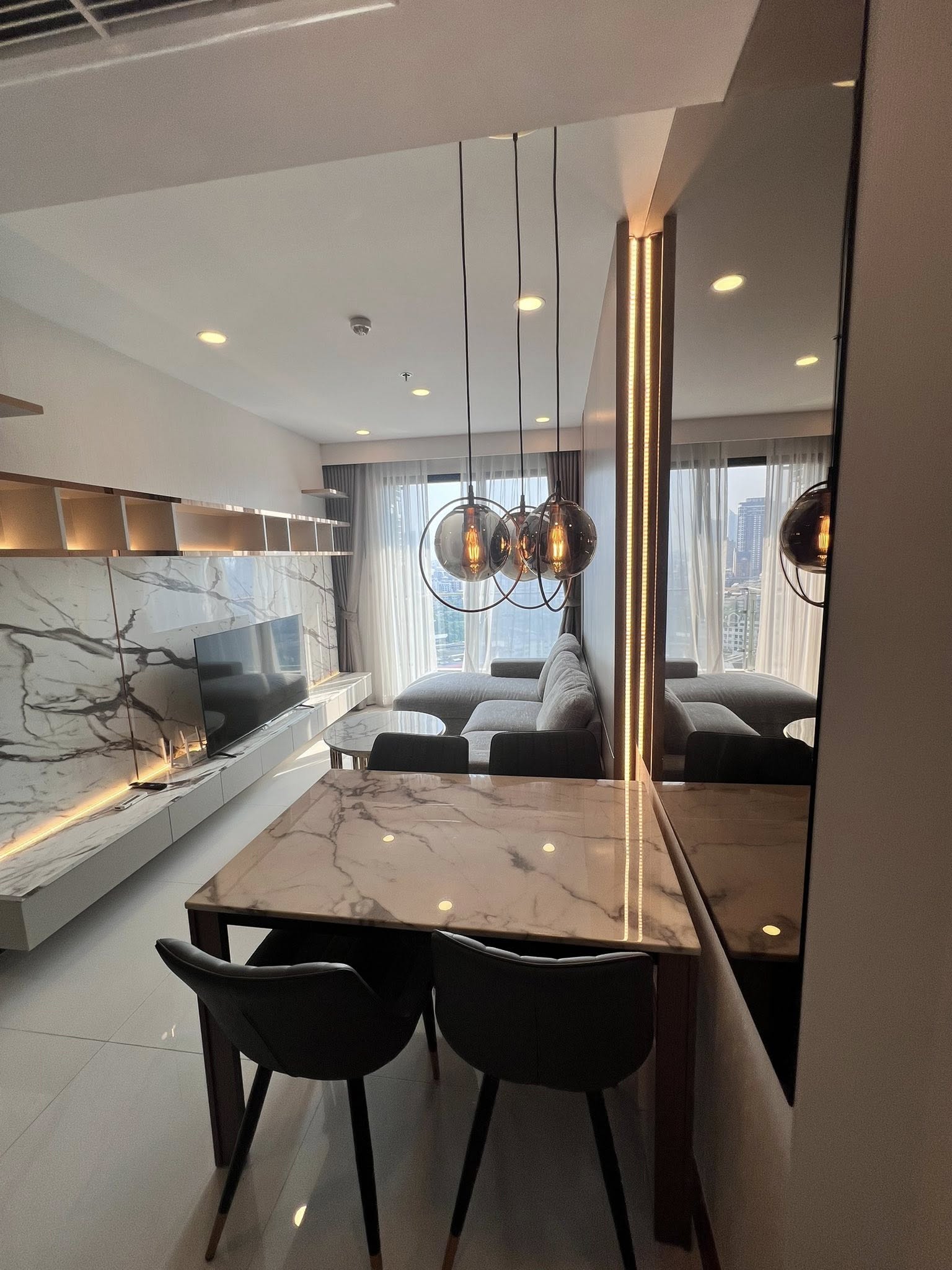 ðĄâĻ āđāļŦāđāđāļāđāļēāļāļāļāđāļ Supalai Premier Charoennakorn (āļĻāļļāļ āļēāļĨāļąāļĒ āļāļĢāļĩāđāļĄāļĩāļĒāļĢāđ āđāļāļĢāļīāļāļāļāļĢ)