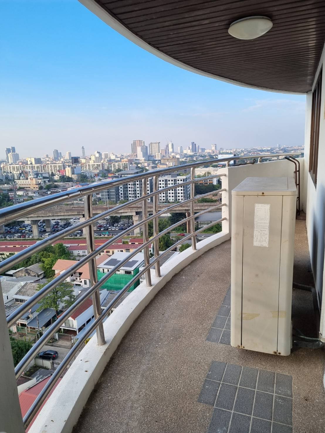 🏡 ขายคอนโด ฟลอร่าวิลล์ 2 พัฒนาการ 51 / For Sale Condo Floraville 2 Pattanakarn 51
