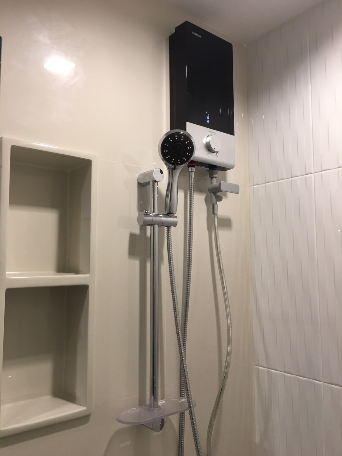 ให้เช่าคอนโด Life Ladprao (ไลฟ์ ลาดพร้าว) ตรงข้ามห้างเซ็นทรัล ลาดพร้าว ห่างสถานีรถไฟฟ้าเพียง 10 ก้าว