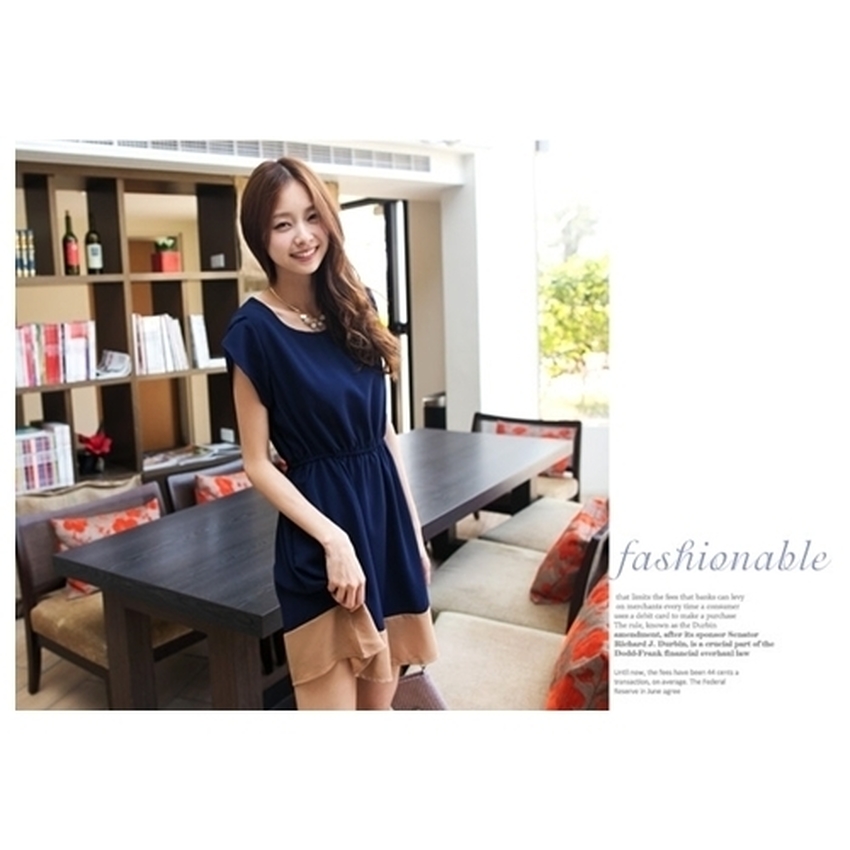 Windy ชุดเดรสฟรุ้งฟริ้งเล่นสีที่ชายกระโปรง (สีน้ำเงิน)