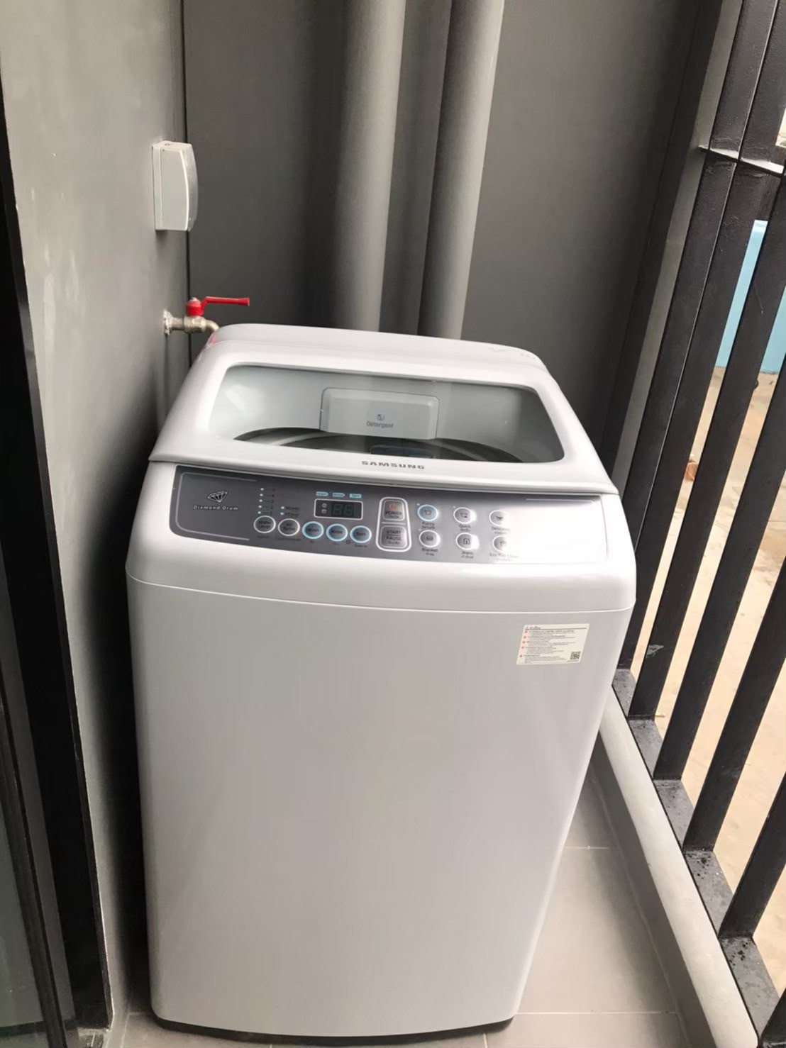 ให้เช่าคอนโด Atmoz Chaengwattana (แอทโมซ แจ้งวัฒนะ) 1 ห้องนอน 1 ห้องน้ำ ราคาเช่าเพียง 8,000 บาท/เดือน เท่านั้น