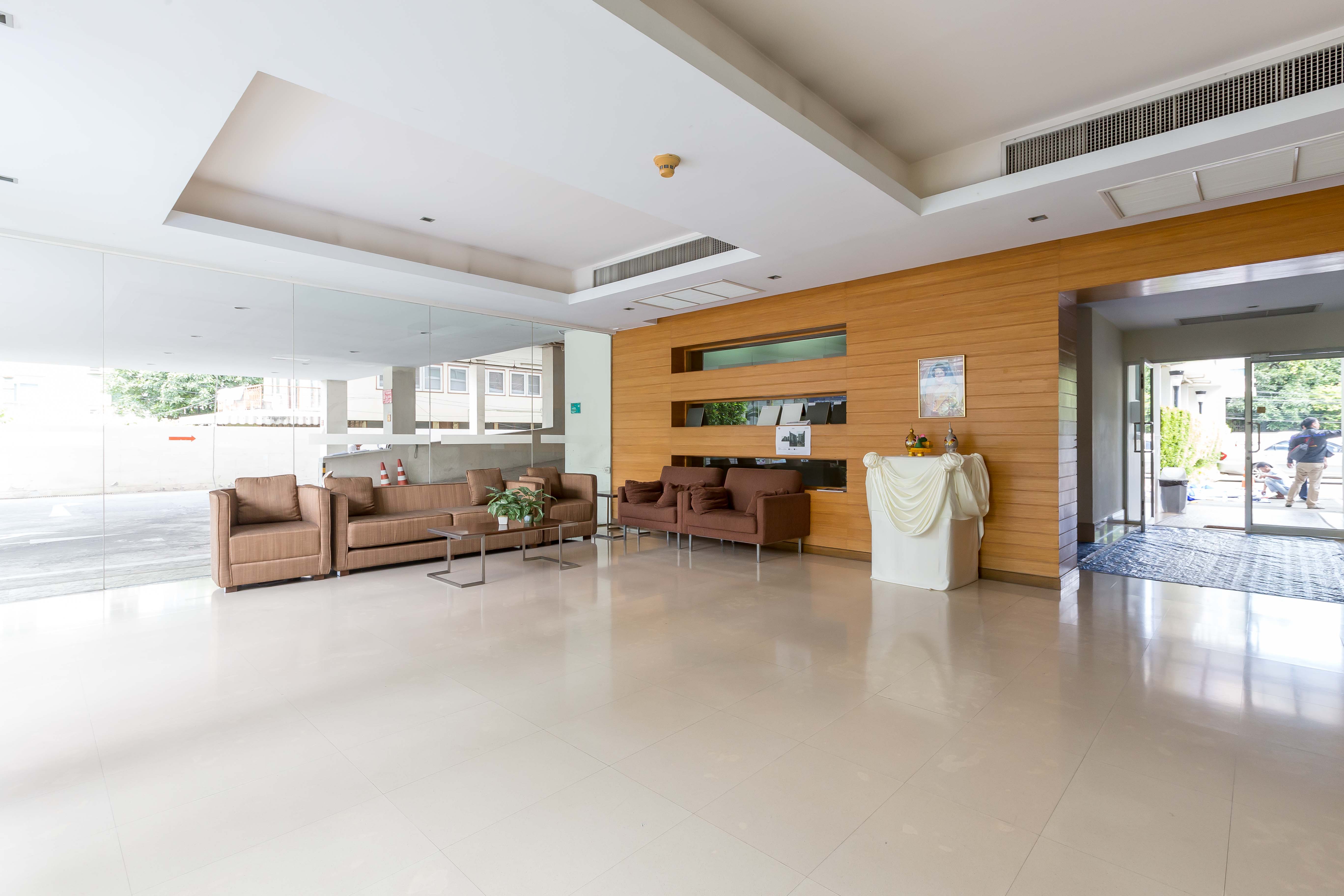 ให้เช่าคอนโด Plus 67 (พลัส 67) 1 ห้องนอน 1 ห้องน้ำ ขนาด 50 ตร.ม ชั้น 3 ตกแต่งครบพร้อมอยู่