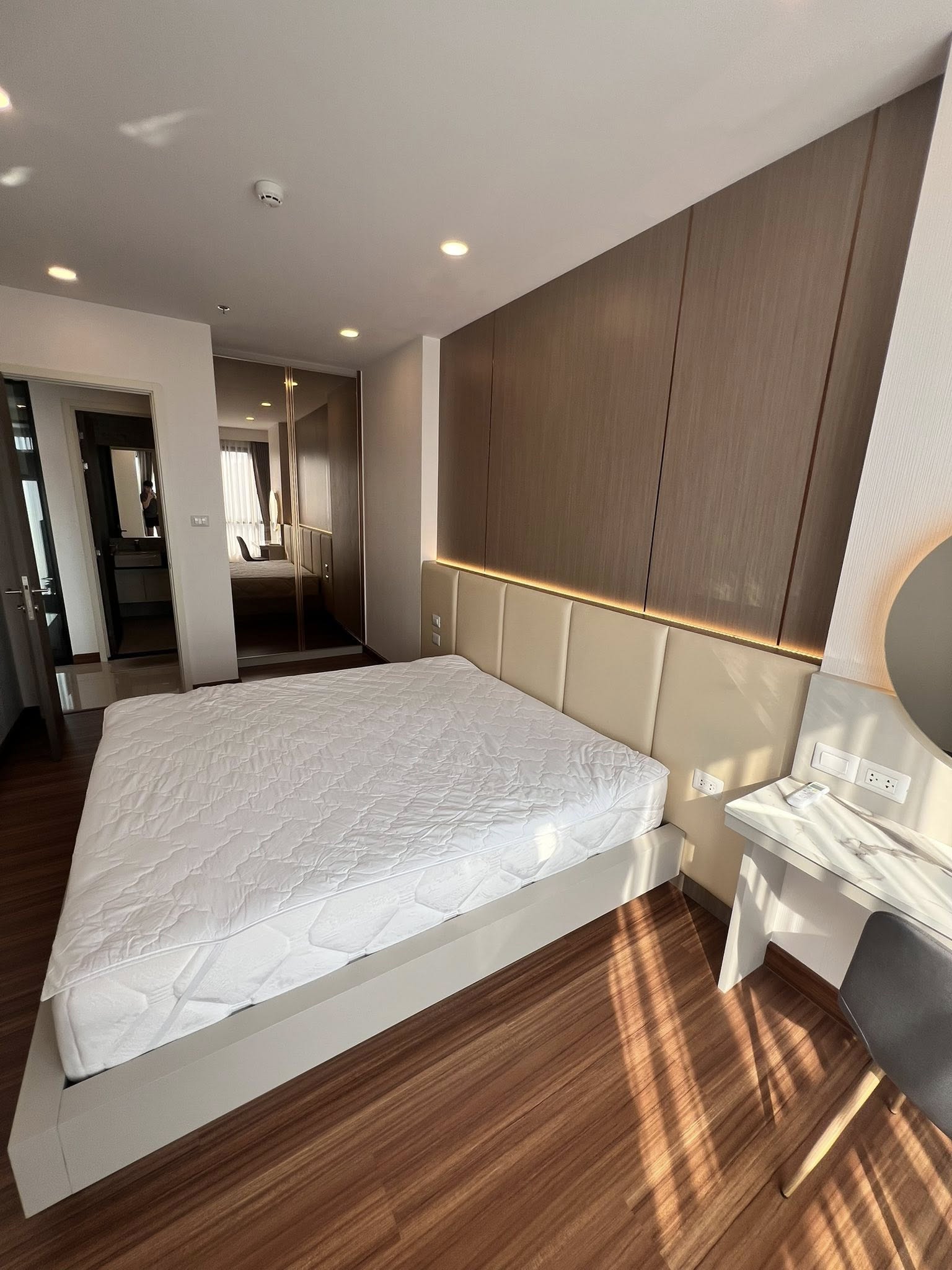 ðĄâĻ āđāļŦāđāđāļāđāļēāļāļāļāđāļ Supalai Premier Charoennakorn (āļĻāļļāļ āļēāļĨāļąāļĒ āļāļĢāļĩāđāļĄāļĩāļĒāļĢāđ āđāļāļĢāļīāļāļāļāļĢ)