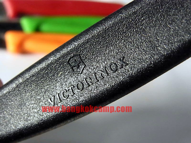 มีดครัว Victorinox Paring Knife 8cm.ใบเรียบ คมตรง ด้ามดำ (5.0403)