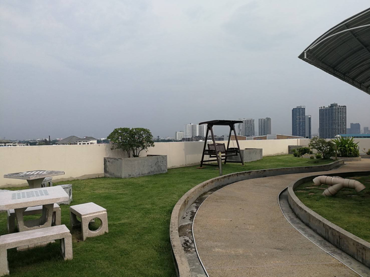 ให้เช่าคอนโด Fragrant 71 (เฟรเกรนท์ 71) 3 ห้องนอน ชั้น 8 ขนาด 121 ตรม (ห้อง 19/ 61) ราคาเช่าห้องเปล่า 32,000 บาทต่อเดือน