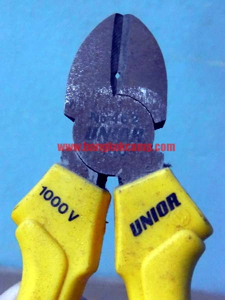 คีมตัดสายไฟ 6นิ้ว Unior ใหม่เก่าเก็บ