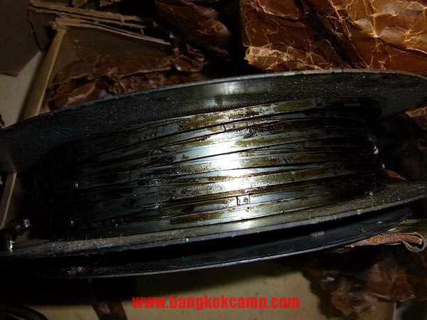 ตลับเมตรที่ดิน อังกฤษ.... Made in ENGLAND แท้..ใหม่เก่าเก็บ..ใช้งานได้ปกติ กล่องเดิม พร้อมใบเซอร์ครับ