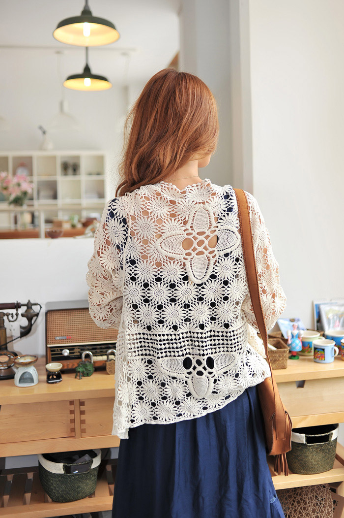 FASHION เสื้อคลุมแฟชั่น ผ้าถัก แขนยาว สีผ้าดิบ เนื้อนิ่ม ใส่สบาย ใช้เป็นผ้าคลุมไหล่ น่ารัก ASIA STREET FASHION