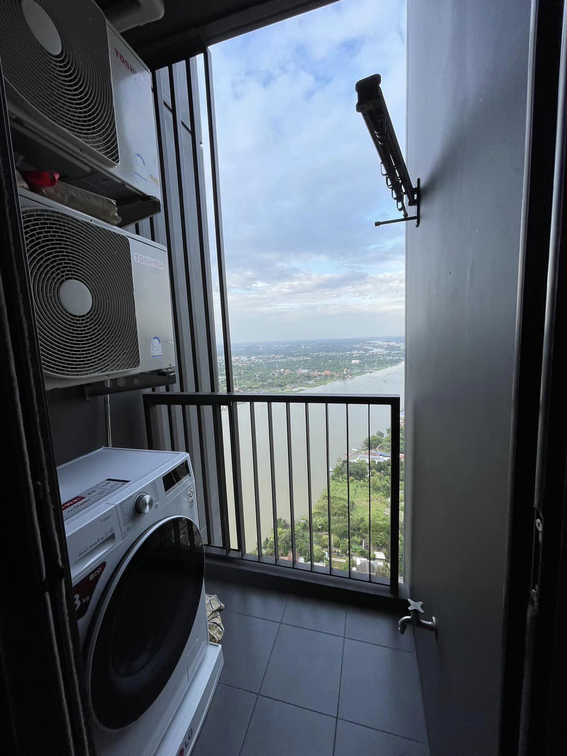 ให้เช่า คอนโด The Politan Aqua : เดอะ โพลิแทน อควา ริมแม่น้ำเจ้าพระยา ใกล้รถไฟฟ้า 1 ห้องนอน