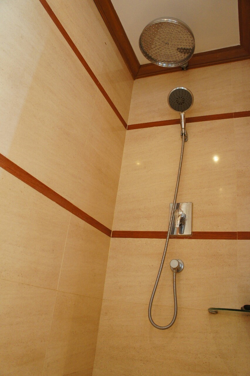 คอนโด ริชมอนด์ พาเลส (Richmond Palace) สุขุมวิท 43 ให้เช่า ห้อง 2 ห้องนอน 2 ห้องน้ำ พื้นที่ 163 ตร.ม ชั้น 14 วิวเมือง เฟอร์พร้อม