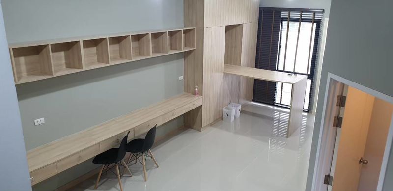 โฮมออฟฟิต 3 ชั้น Time Home 2 Suanluang-Onnut : ไทม์โฮม 2 สวนหลวง-อ่อนนุช ให้เช่า 26,900บาท ต่อเดือน มี 3 ห้องนอน 3ห้องน้ำ มีเฟอร์นิเจอร์บิ้วอิน