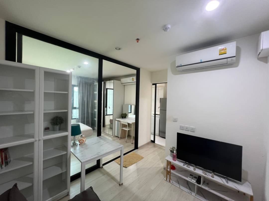 ให้เช่าคอนโด Life Asoke (ไลฟ์ อโศก) ทำเลติดรถไฟฟ้า Airport Link + MRT พร้อมเข้าอยู่