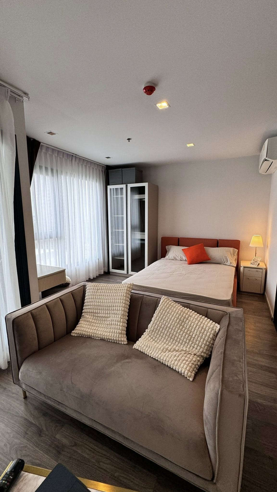 🌟 ให้เช่าคอนโด ไลฟ์ ลาดพร้าว วัลเล่ย์ (Life Ladprao Valley) | ชั้น 27 วิวสวย ตรงข้าม Central ลาดพร้าว ใกล้ BTS & MRT 🌟