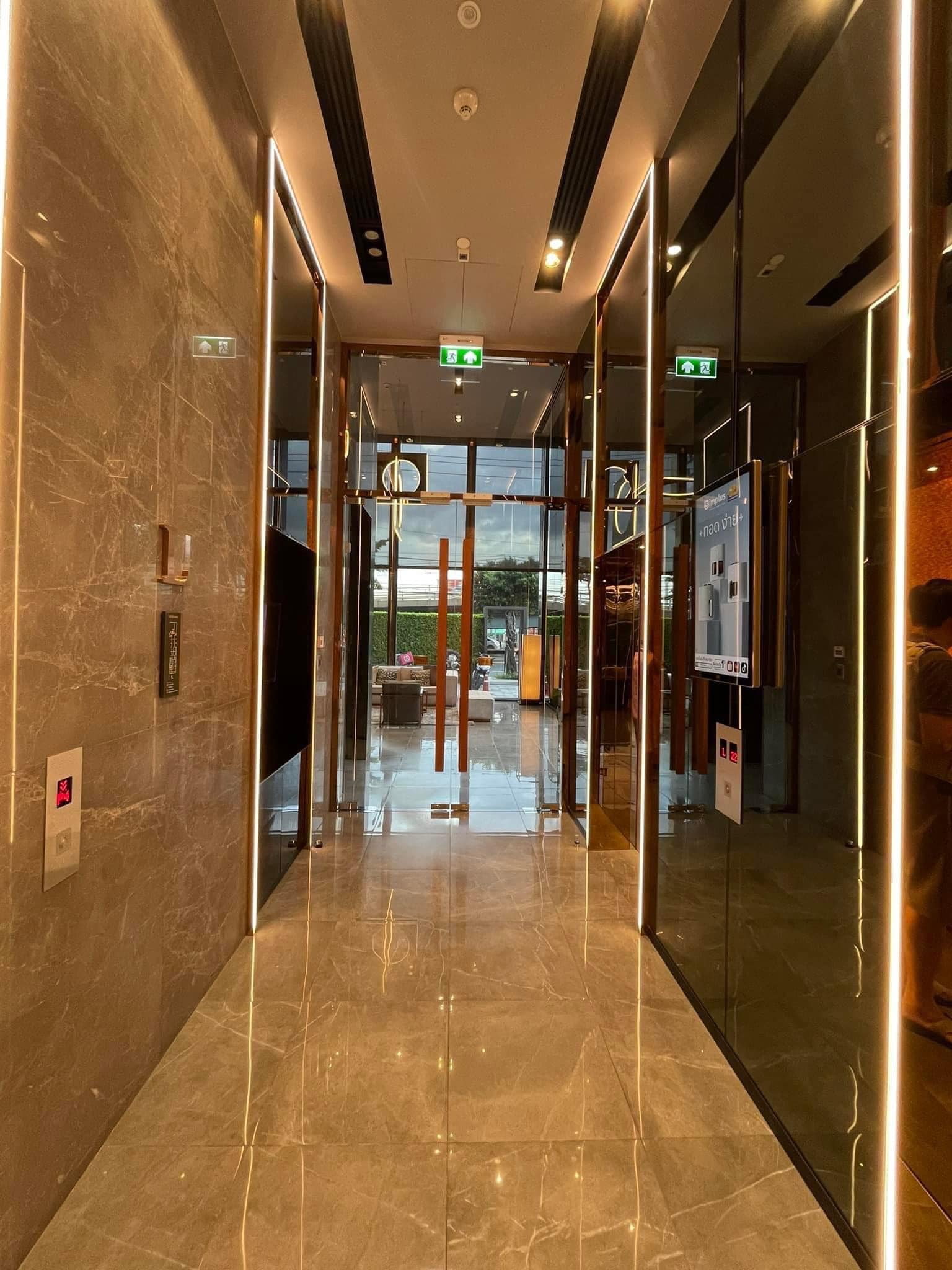 ให้เช่าคอนโด Urbano Rajavithi (เออร์บาโน ราชวิถี) วิวเเม่น้ำเจ้าพระยา ติด MRT สิรินธร ราคา 15,000 บาท /เดือน