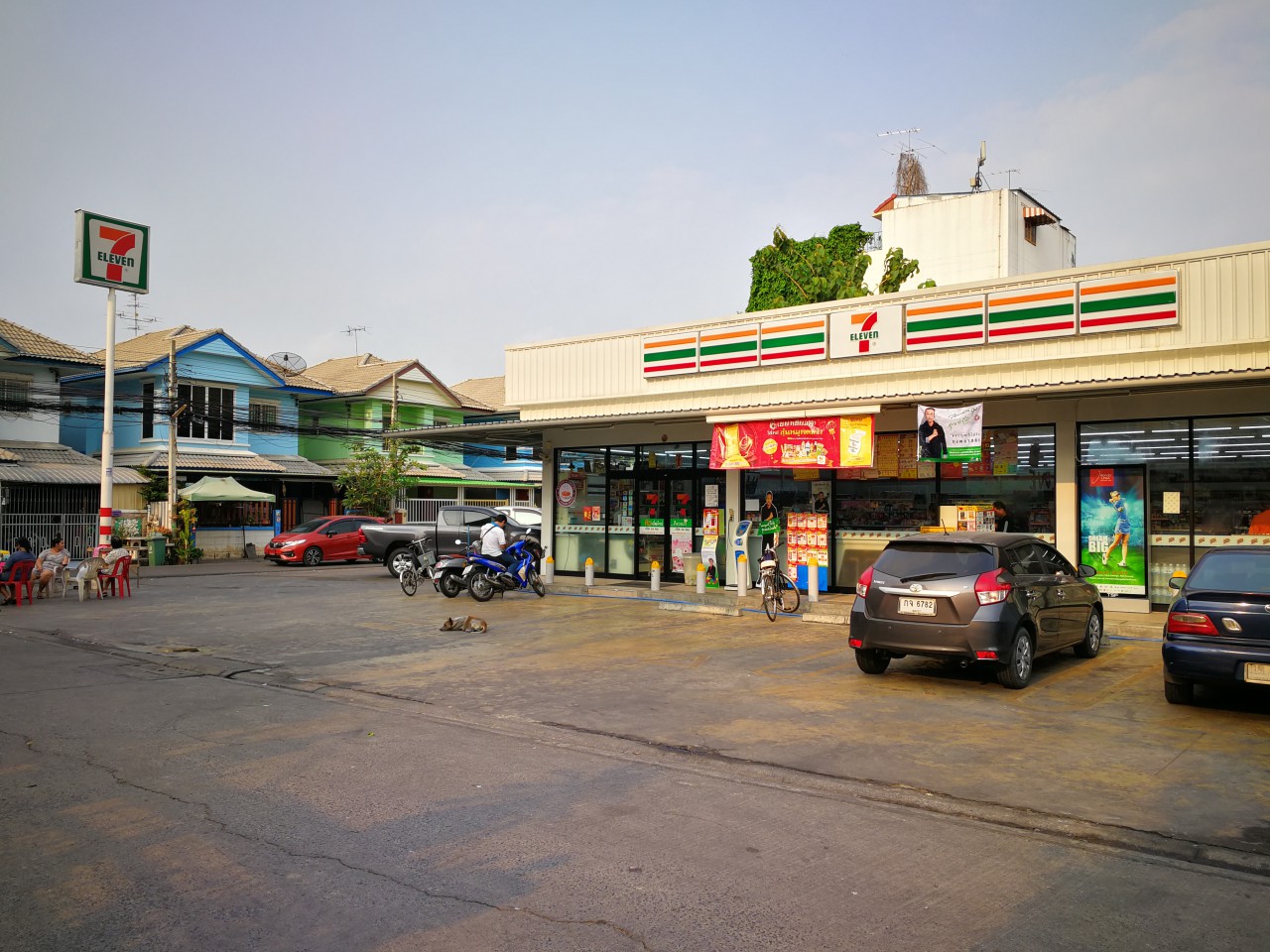 บ้านเดี่ยวชั้นเดี่ยวให้เช่า ดอนเมือง หน้าติดเซเว่น อยู่บนถนนช่างอากาศอุทิศ 10 บรรยากาศร่มรื่นย์