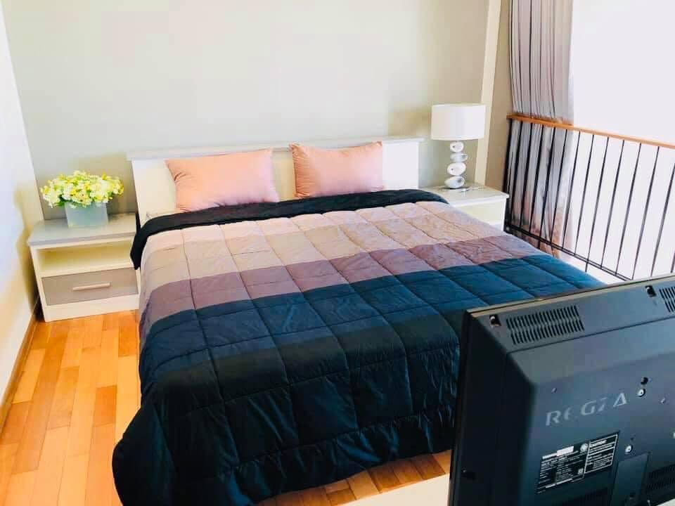 ให้เช่าคอนโด The Emporio Place (ดิ เอ็มโพริโอ เพลส) 1ห้องนอน 1 ห้องน้ำ ( Duplex ) ขนาด 73 ตรม