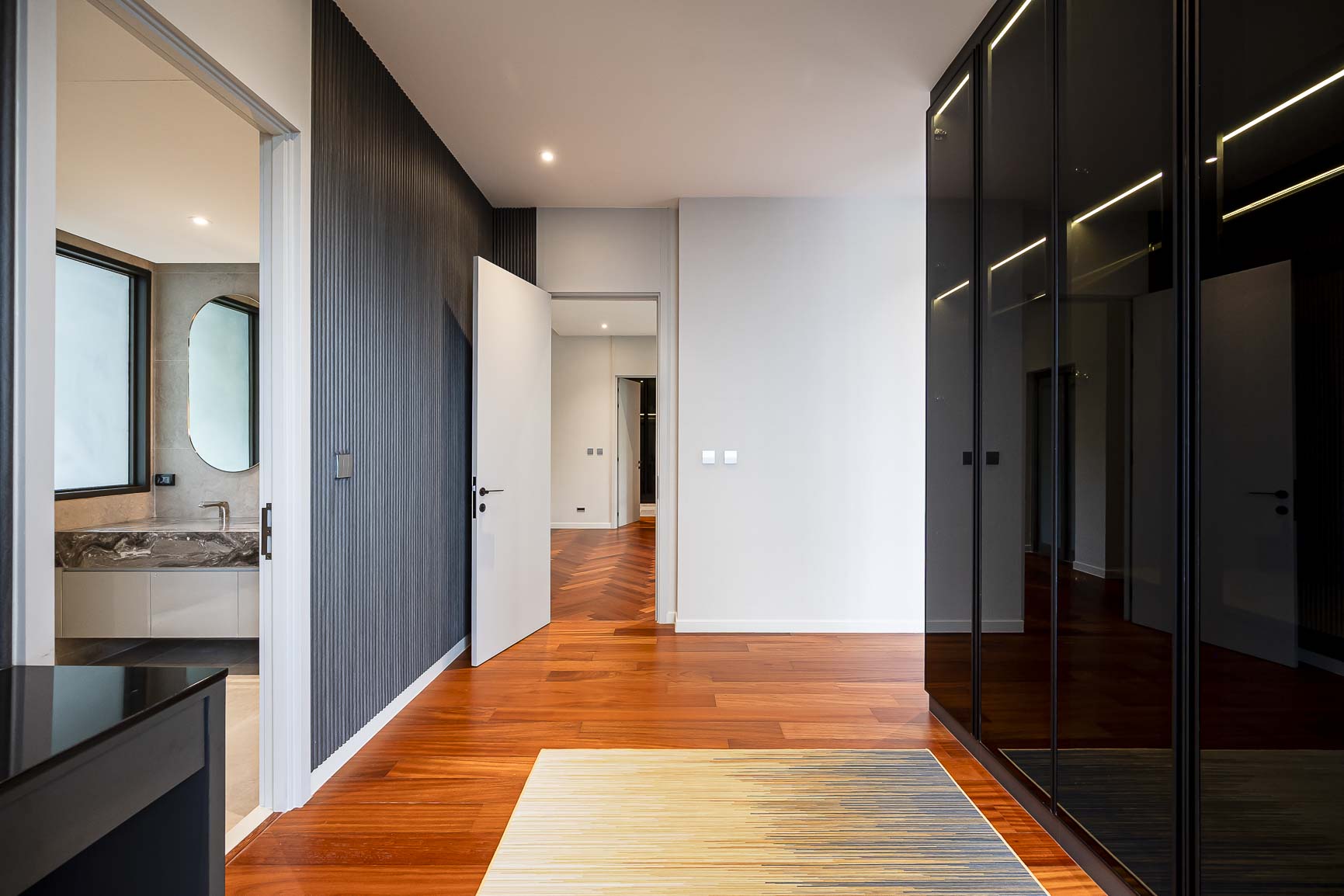 ✨ ให้เช่าบ้านเดี่ยวสุดหรู 3 ชั้น โครงการ BuGaan Pattanakarn (โครงการ บูก้าน พัฒนาการ) จากแสนสิริ 🏡 สไตล์ Modern Luxury พร้อม สระว่ายน้ำส่วนตัวบนชั้น 2 ✨