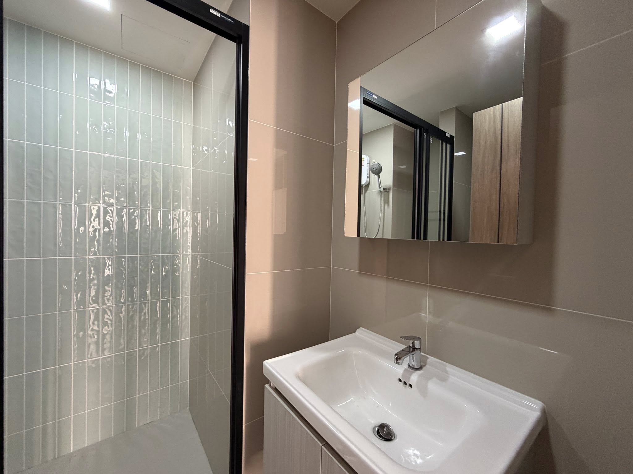 🏡✨ ให้เช่าคอนโด เดอะ มูฟ ประดิพัทธ์ / The Muve Pradiphat ✨