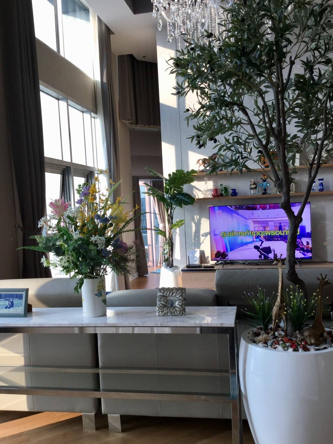 ขายคอนโด Belle Grand Rama 9 (เบ็ล แกรนด์ พระราม 9) ห้องเพ้นเฮ้าส์ penthouse fully furnished แบบ 2 ห้องนอน