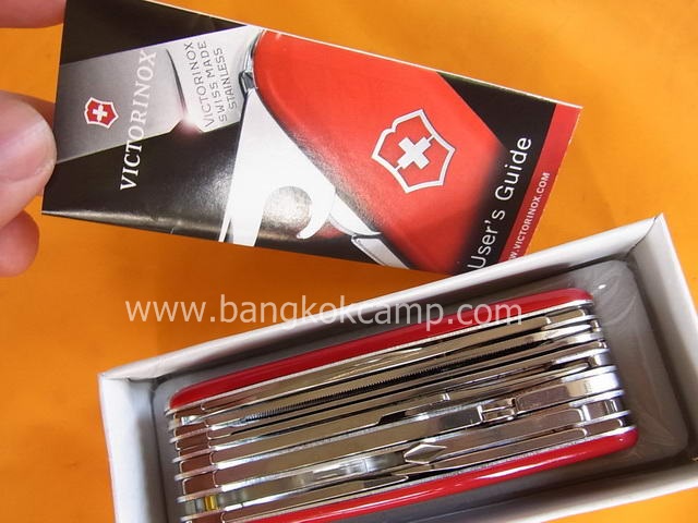 มีดพับอเนกประสงค์ Victorinox รุ่น SwissChamp แดง 33ฟังก์ชั่น Made in Switzerland ของใหม่ แท้ พร้อมกล่องและคู่มือ (1.6795)