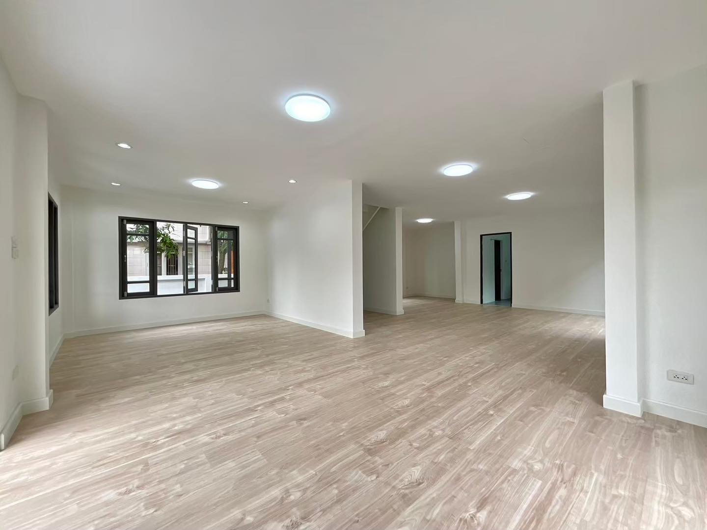 ด่วน! หลุดจอง บ้านเดี่ยว 2 ชั้น หนองจอก 70 ตรว. ราคาพิเศษ ฿3.29 ล้าน โอกาสสุดท้าย! เป็นเจ้าของบ้านเดี่ยวหลังใหญ่ โครงการ นันท์นลิน ปาร์คโฮม 3