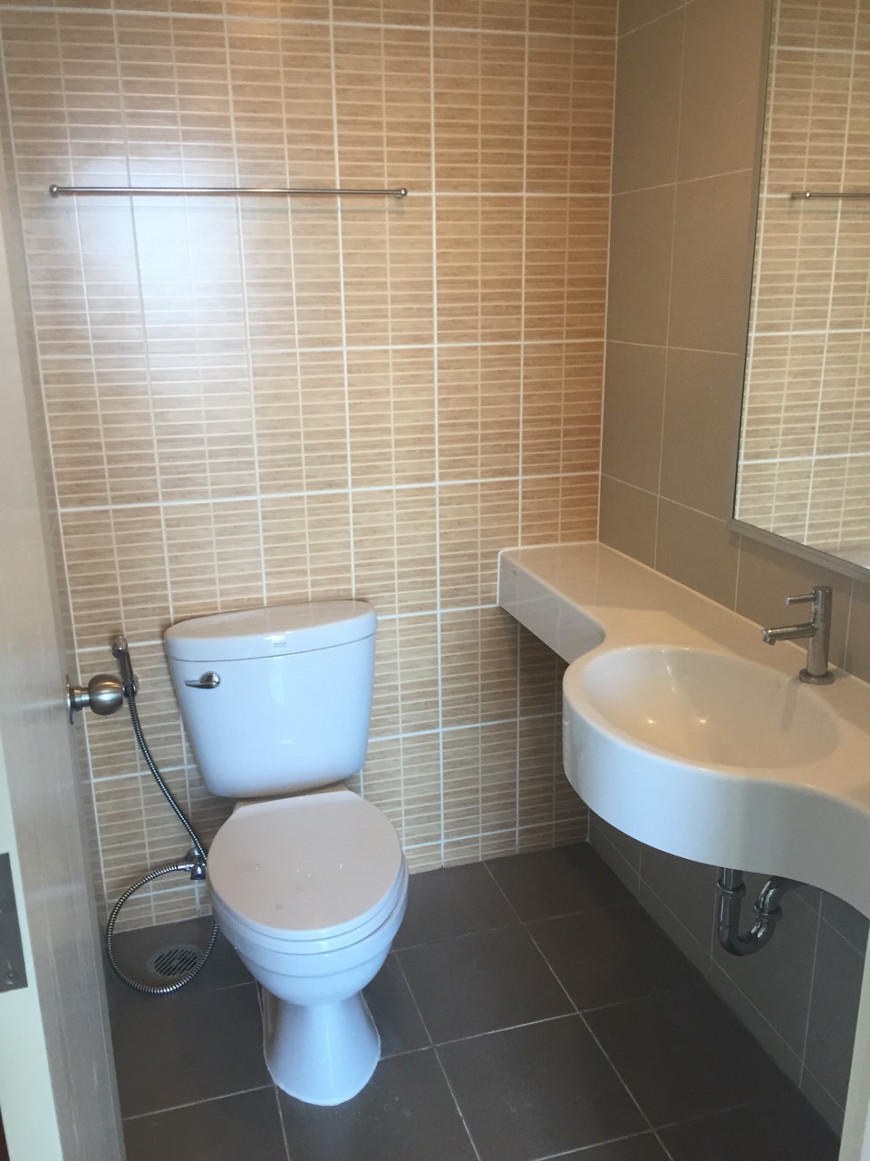 ให้เช่า Lumpini Ville Prachachuen-Phongphet ลุมพีนีวิวล์ ประชาชื่น-พงษ์เพรช 2 ห้อง 1 ห้องนอน 1 ห้องน้ำพื้นที่ 27 ตรม.ชั้น 14 ตึก A พร้อมอยู่ ราคา 9000 / เดือน