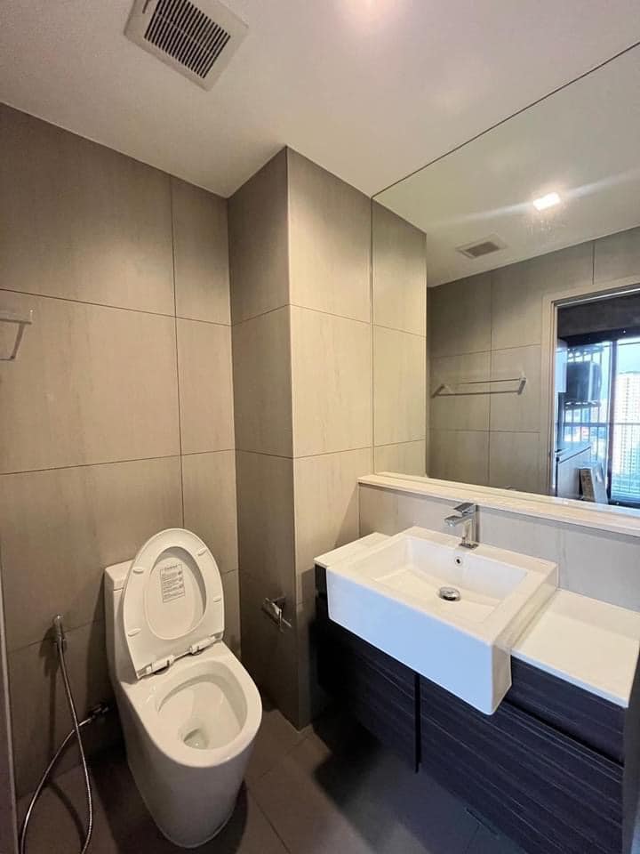 ให้เช่าคอนโด The Politan rive เดอะ โพลิแทน รีฟ 8500 / เดือน สัญญาปี หรือสนใจระยะสั้น ทักแชตสอบถามได้