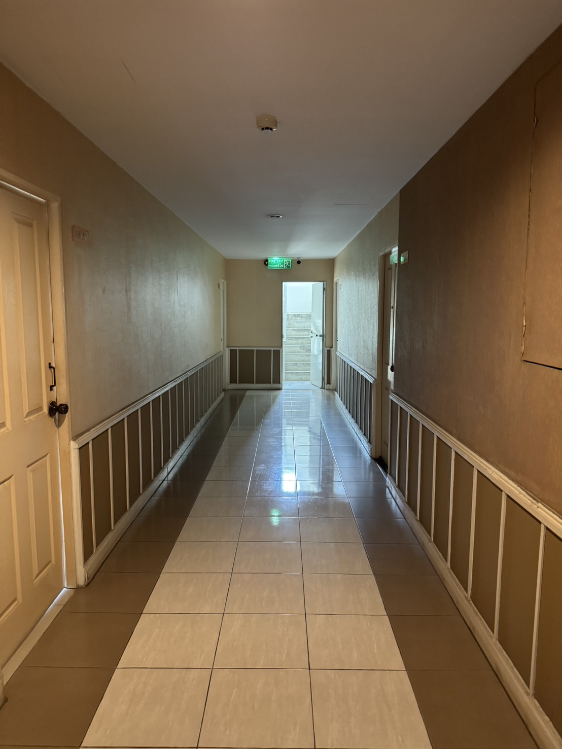 รหัสทรัพย์ 53645 ขายถูกพื้นที่ 62 ตร.ม. ราคา 2,100,000 บาท คอนโด The Trend ซอย คู้บอน 16/1 ถนนคู้บอน โครงการเดอะ เทรนด์ คอนโดทาวน์ (The Trend Condo town)