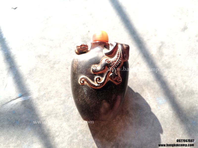 ขวดยานัตถ์ แกะจากเขาสัตว์ รูปสิงโตคู่ (9)