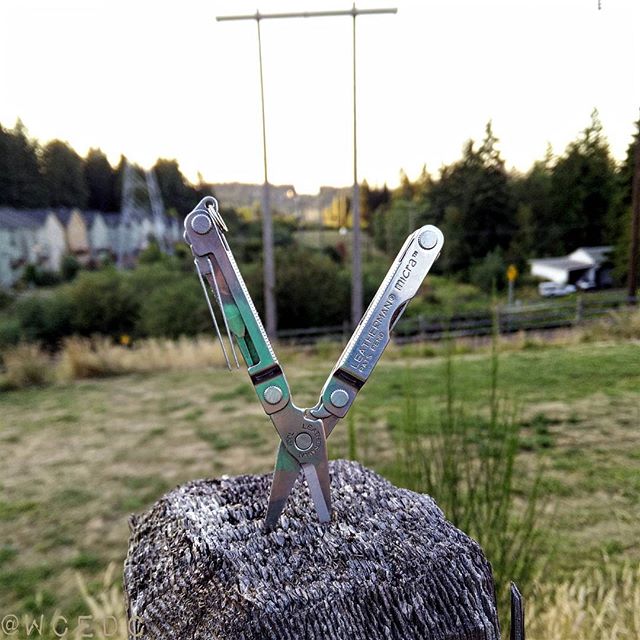 กรรไกรเอนกประสงค์ Leatherman MICRA ..... Made in USA (สีเขียว)