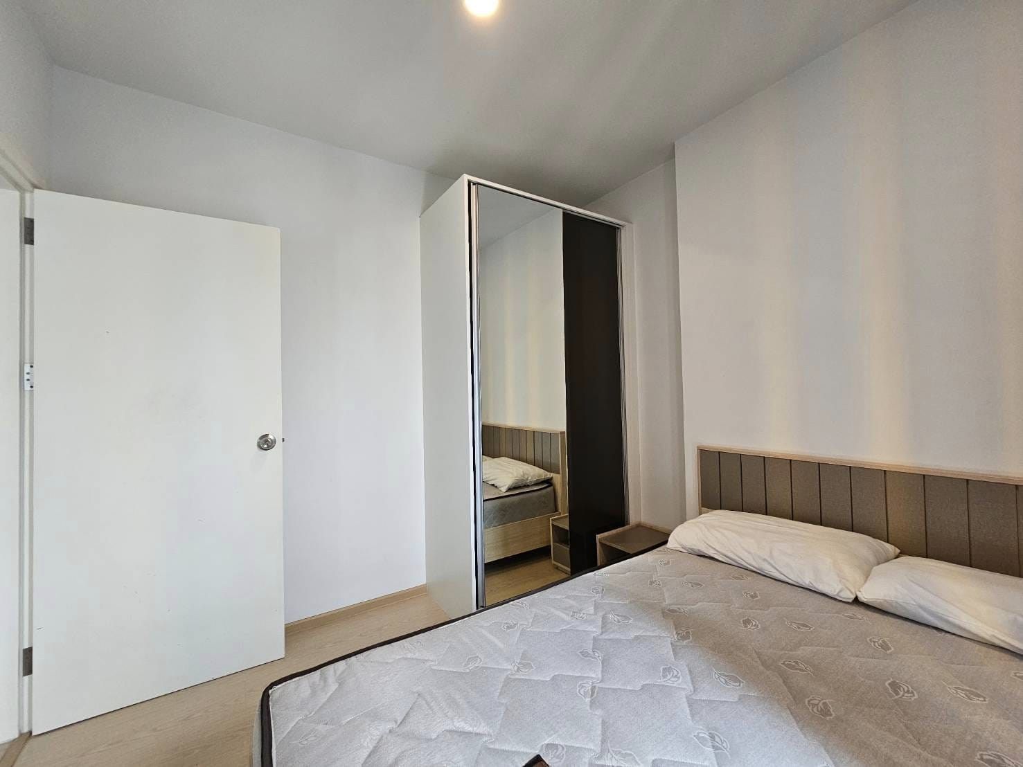 ปล่อยเช่า คอนโดเดอะทรีสุขุมวิท 71-เอกมัย Condo The Tree Sukhumvit 71- Ekkamai (ใกล้แอร์พอร์ตลิงค์ ) 1ห้องนอน 26 ตรม. ชั้น 19 ห้องแต่งครบพร้อมเข้าอยู่