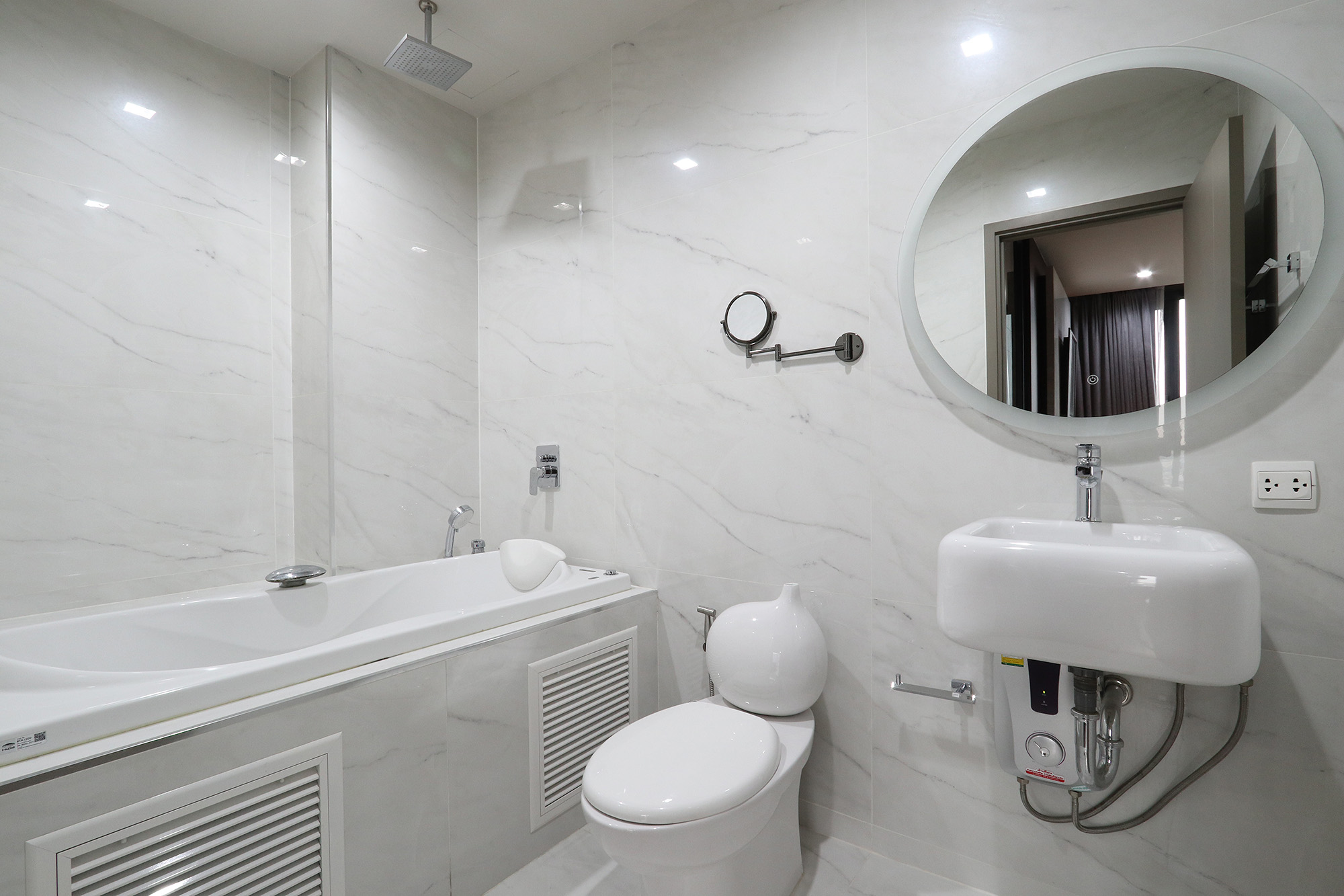 ขาย The Line Wongsawang : เดอะ ไลน์ วงศ์สว่าง ห้องมุม ตกแต่งแล้ว พร้อมเข้าอยู่ทันที ห้องพักอาศัยเป็นรูปแบบ 2 Bedrooms