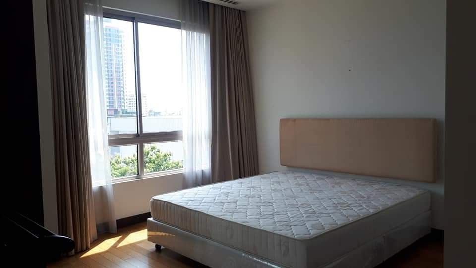 ให้เช่าคอนโด The Lofts Yennakart (เดอะ ล็อฟท์-เย็นอากาศ) 2 ห้องนอน 2 ห้องน้ำ ขนาด 69 ตรม
