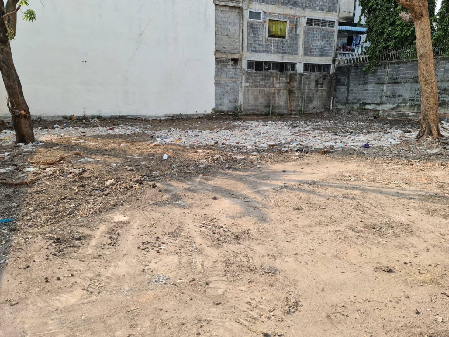 ขาย / เช่า ที่ดินเปล่า ซอย สุขุมวิทซอย 71 ปรีดีพนมยงค์ ซอย 26 (พัฒนเวศม์) ขนาด 331 ตร.วา.