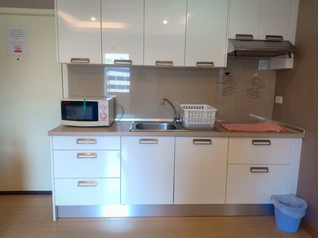 ให้เช่าคอนโด Park Ploenchit (พาร์ค เพลินจิต) 1 ห้องนอน 1 ห้องน้ำ 1 ห้องนั่งเล่น ห้องเลขที่ 61/119 ชั้น 15 ขนาด พื้นที่ 42.62 ตารางเมตร