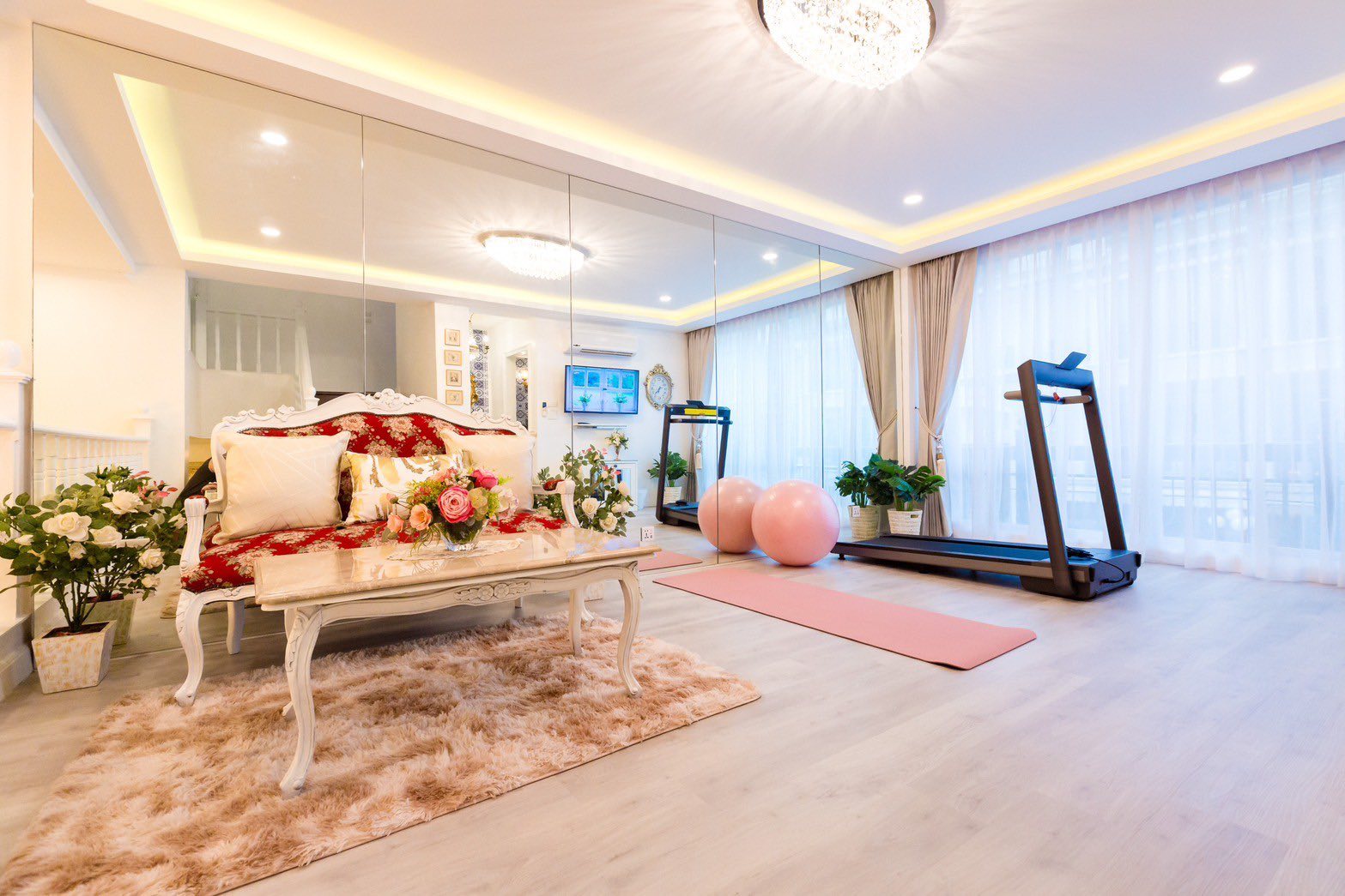 ให้เช่า Luxury Townhome บ้านกลางเมือง The Paris เอกมัย-รามอินทรา (Baan Klang Muang Crystal Ville) 💰 เพียง 99,000 บาท/เดือน (Fully Furnished พร้อมอยู่)