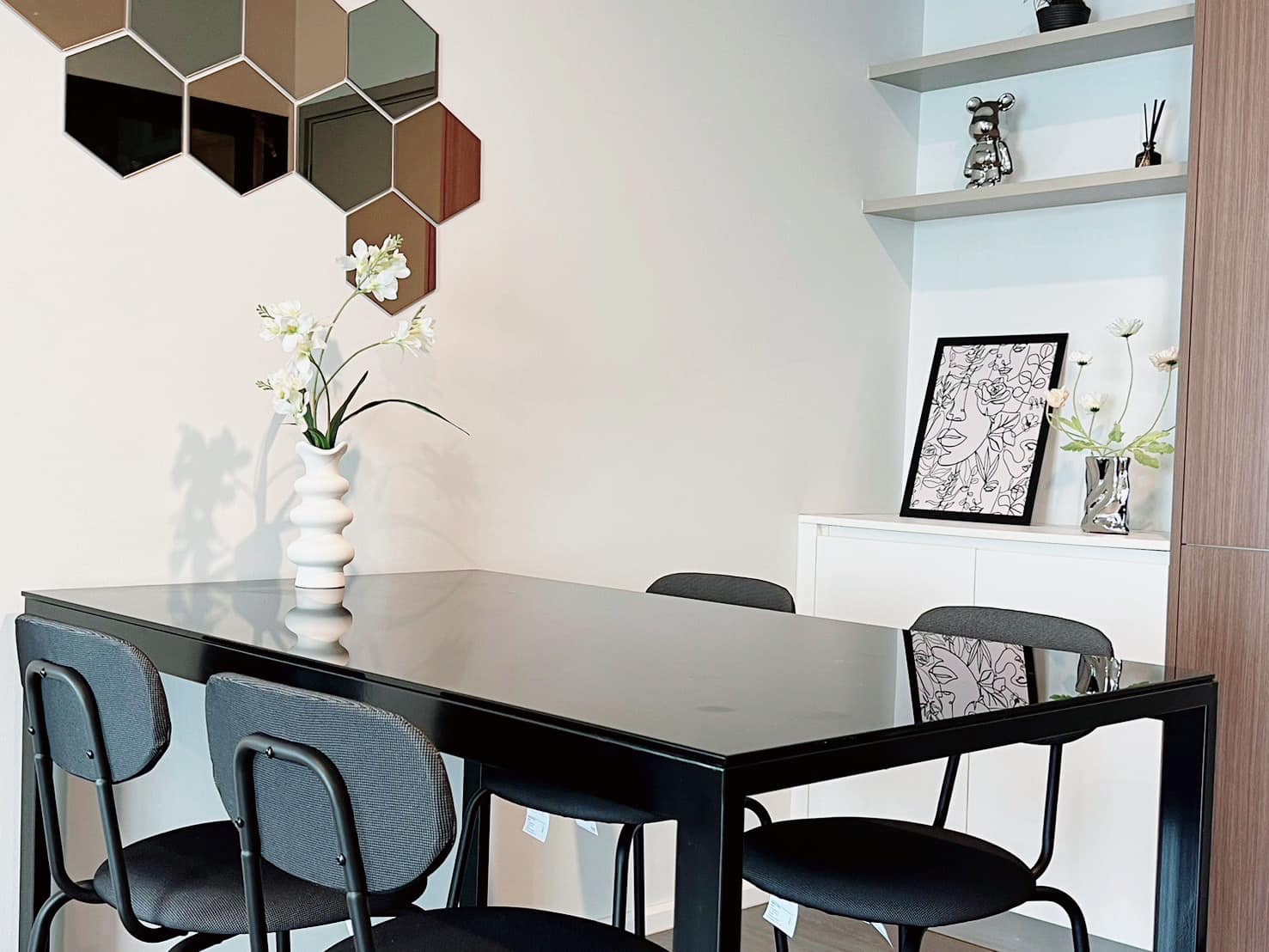 ให้เช่า- ขาย คอนโด The Stage Taopoon ติดกับ Gateway Bangsue ห้องพร้อมเข้าอยู่ พึ่งตกแต่งใหม่ ห้องสวย cozy