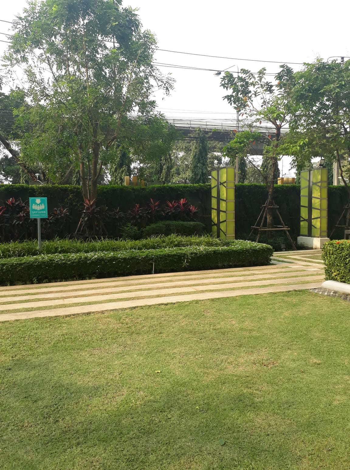 ขายด่วนราคาต่ำกว่าทุนราคาถูกที่สุดในโครงการคอนโดThe Parkland Grand Taksin (เดอะ พาร์คแลนด์ แกรนด์ ตากสิน ) 1 ห้องนอน (ห้องเปล่า) 1 ห้องน้ำ