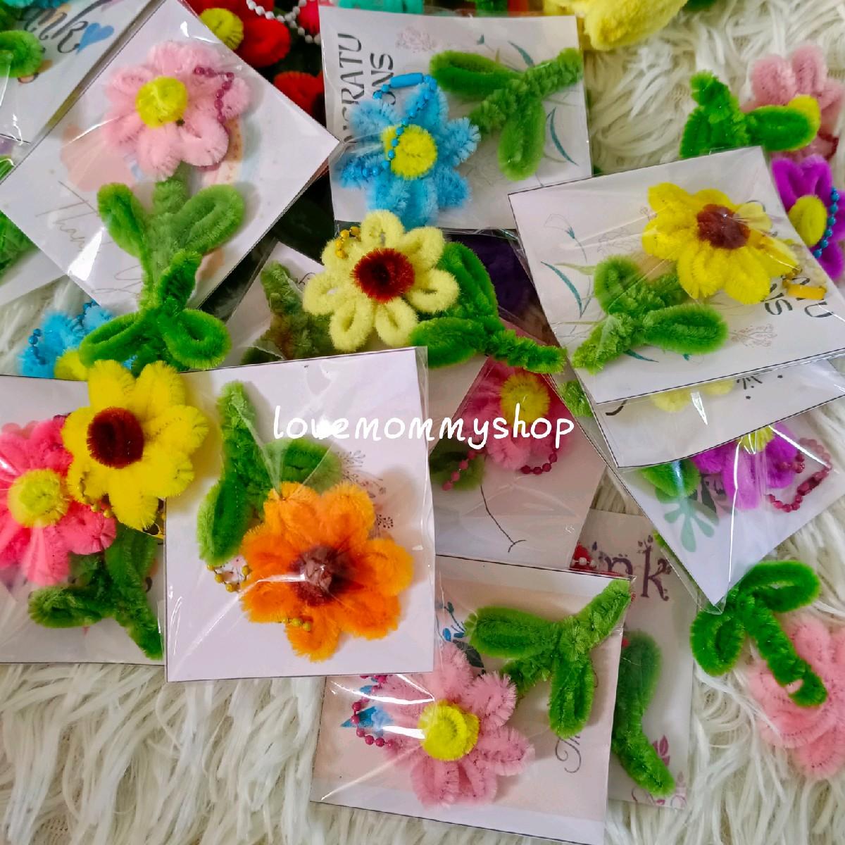 พวงกุญแจ ดอกทานตะวัน ดอกเดซี่ ดอกไม้จากลวดกำมะหยี่(เซต 5 ชิ้น)